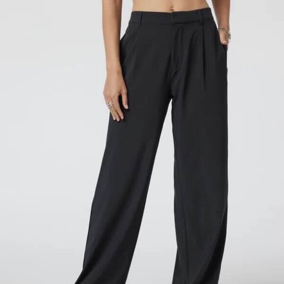 Women’s Vuori Villa Trousers - Picture 6 of 8